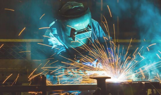 روش جوشکاری ورق استیل.